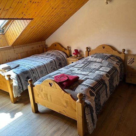 Bed and Breakfast L'Echo Des Artois Uzelle Экстерьер фото