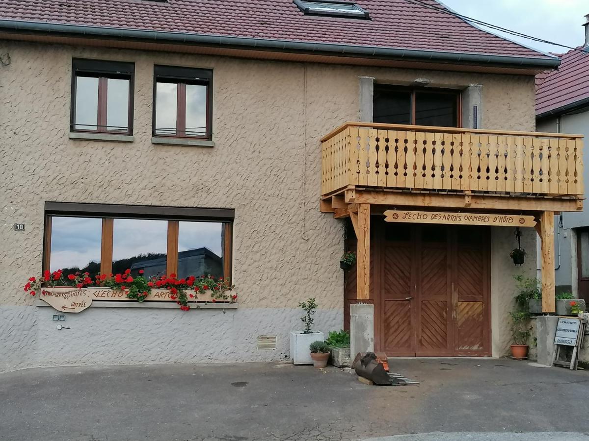 Bed and Breakfast L'Echo Des Artois Uzelle Экстерьер фото
