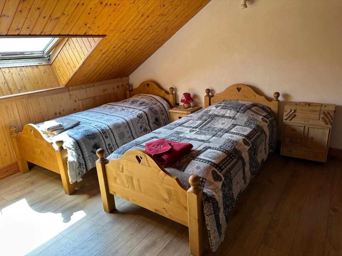 Bed and Breakfast L'Echo Des Artois Uzelle Экстерьер фото
